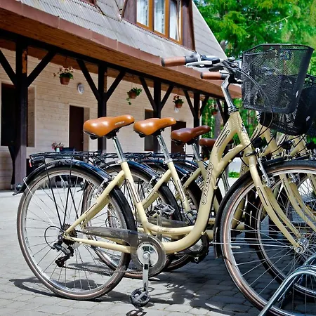 לינה וארוחת בוקר Osrodek Wypoczynkowy Cubex 3*