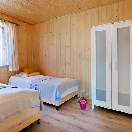 Osrodek Wypoczynkowy Cubex Bed & Breakfast