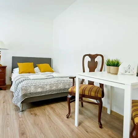 Bed & Breakfast Osrodek Wypoczynkowy Cubex 3*