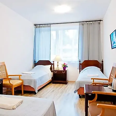 Bed and Breakfast Osrodek Wypoczynkowy Cubex 3*