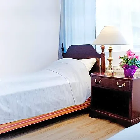 Osrodek Wypoczynkowy Cubex Bed and Breakfast 3*
