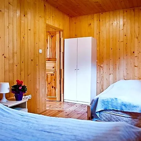 Bed and Breakfast Osrodek Wypoczynkowy Cubex 3*
