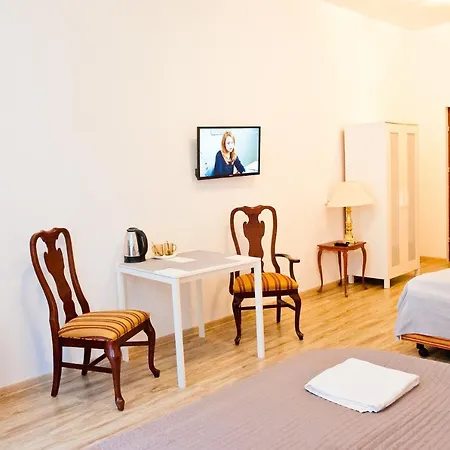 לינה וארוחת בוקר Osrodek Wypoczynkowy Cubex 3*