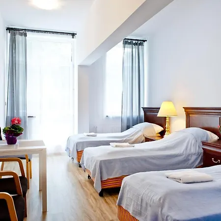 Bed & Breakfast Osrodek Wypoczynkowy Cubex 3*